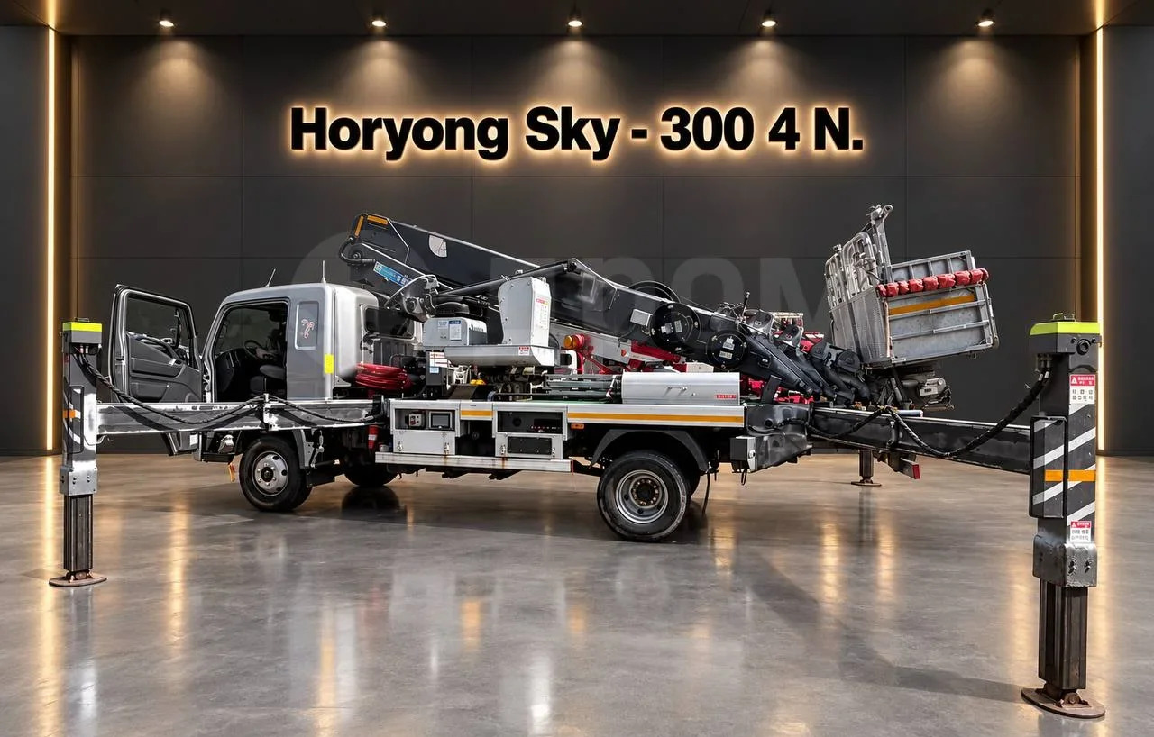Автовышку Horyong SKY HR 300 - 4N продаю. - Автовышка для Грузовиков: фото 2 Автовышку Horyong SKY HR 300 - 4N продаю. - Автовышка для Грузовиков: фото 2