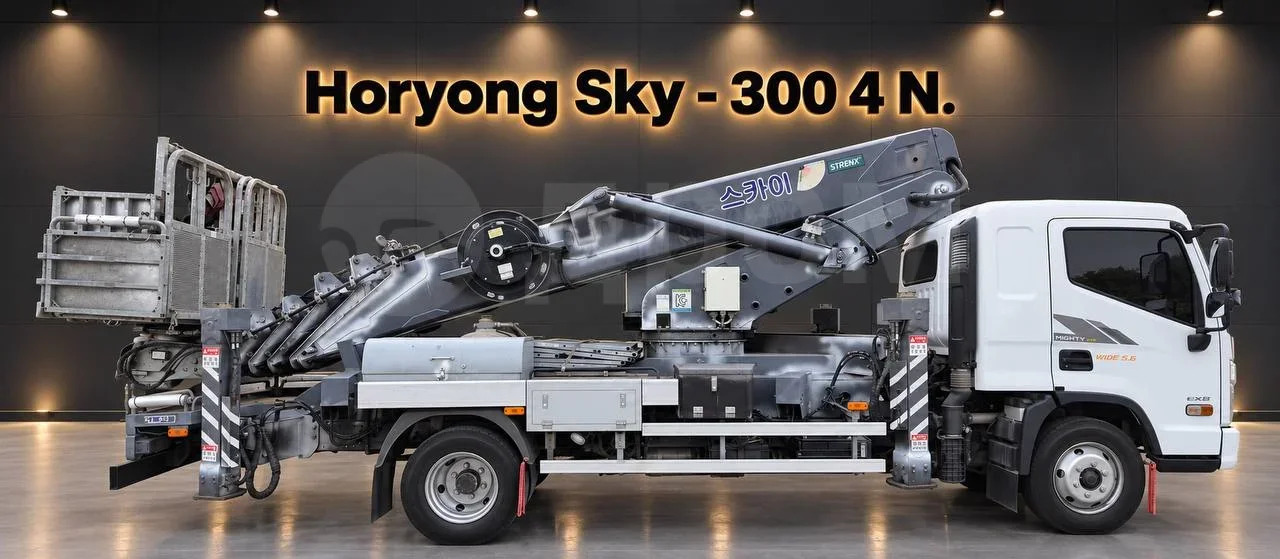 Автовышку Horyong SKY HR 300 - 4N продаю. - Автовышка для Грузовиков: фото 1 Автовышку Horyong SKY HR 300 - 4N продаю. - Автовышка для Грузовиков: фото 1