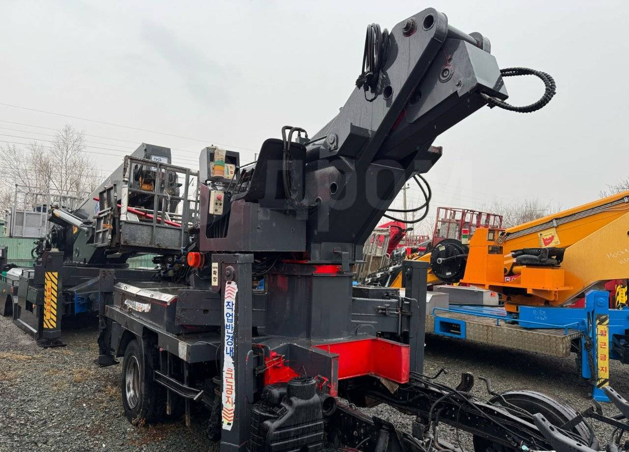 Автовышка Автовышку Jinwoo-260 продаю. В наличии: фото 6