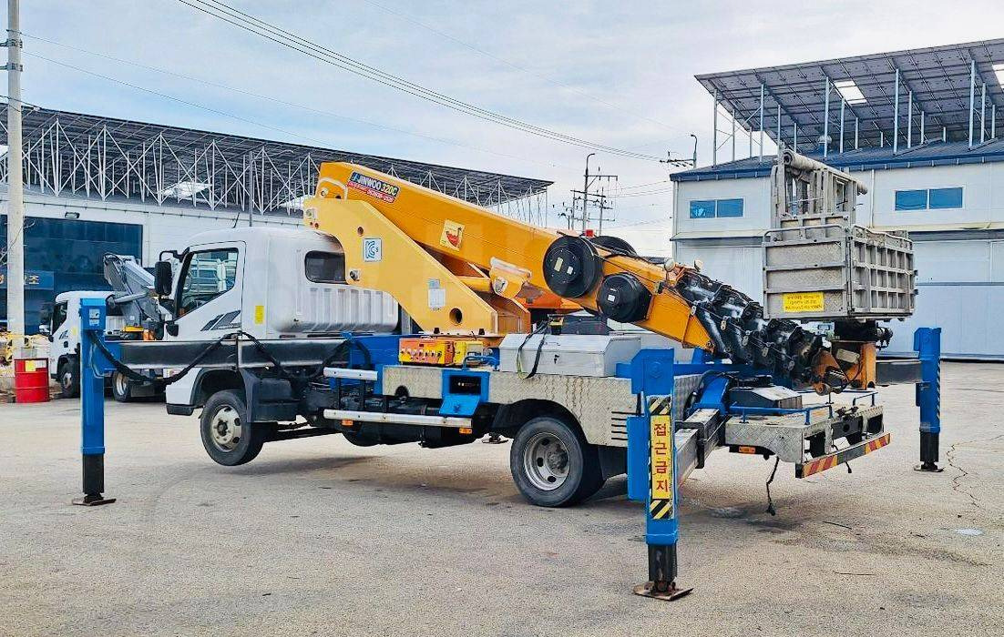 Автовышка Автовышку Jinwoo JW-320 продаю. В наличии: фото 11 Автовышка Автовышку Jinwoo JW-320 продаю. В наличии: фото 11