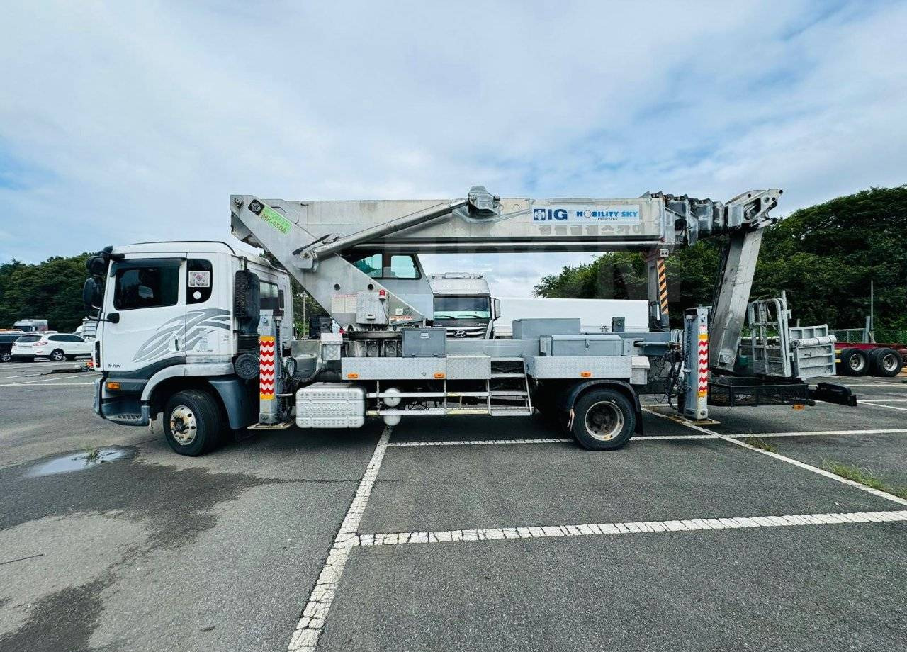 Автовышку MiRE - 450 продаю. В Наличии - Автовышка: фото 1 Автовышку MiRE - 450 продаю. В Наличии - Автовышка: фото 1