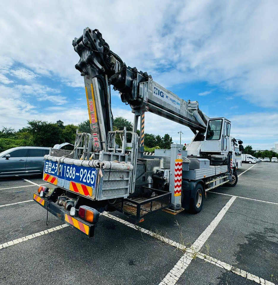 Автовышку MiRE - 450 продаю. В Наличии - Автовышка: фото 3 Автовышку MiRE - 450 продаю. В Наличии - Автовышка: фото 3