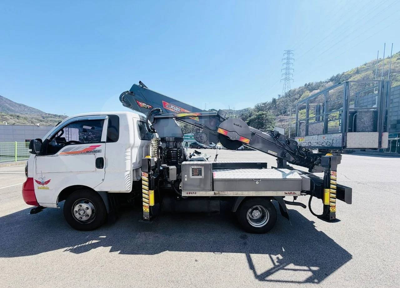 Автовышку Novas 210 продаю. - Автовышка: фото 3 Автовышку Novas 210 продаю. - Автовышка: фото 3