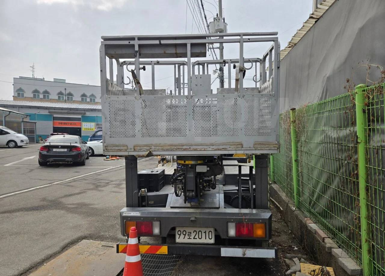 Автовышку Novas 220 продаю. - Автовышка: фото 3 Автовышку Novas 220 продаю. - Автовышка: фото 3