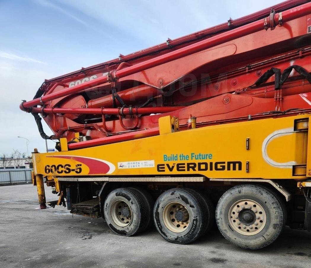 Everdigm ECP63CS-5 - Автобетононасос: фото 3 Everdigm ECP63CS-5 - Автобетононасос: фото 3