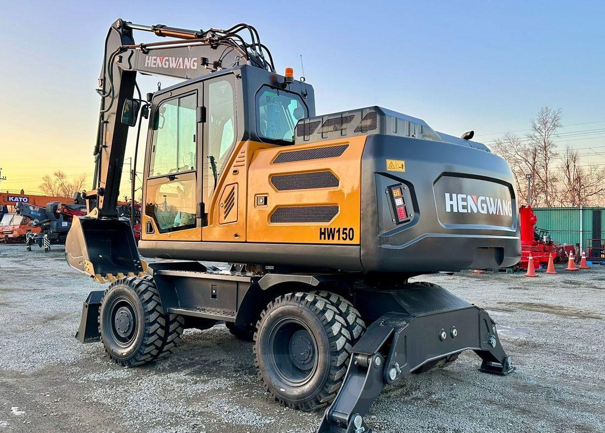 HengWang HWL-150 - Колёсный экскаватор: фото 2 HengWang HWL-150 - Колёсный экскаватор: фото 2