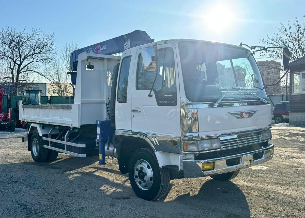 Автоманипулятор Hino Ranger: фото 8 Автоманипулятор Hino Ranger: фото 8