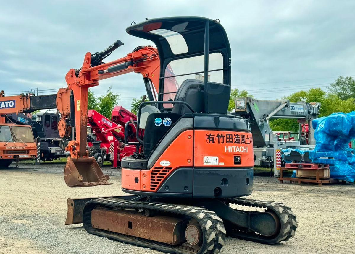 Hitachi ZAXIS30 - Мини-экскаватор: фото 2 Hitachi ZAXIS30 - Мини-экскаватор: фото 2