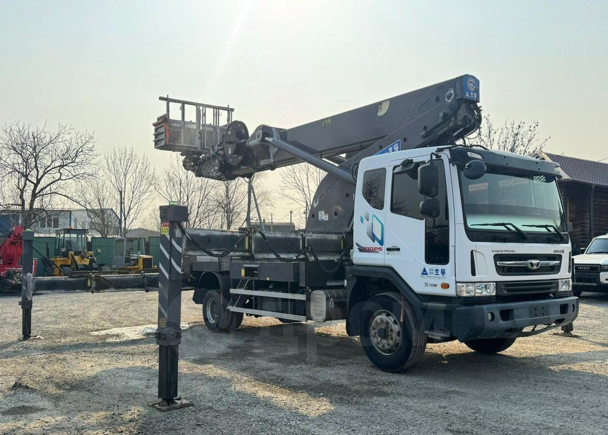 Автовышка Horyong Sky: фото 6