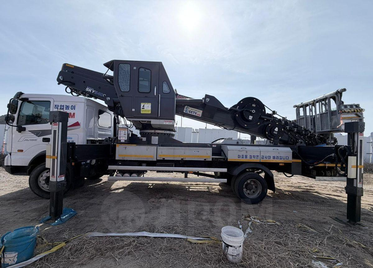 Horyong Sky - Автовышка: фото 1 Horyong Sky - Автовышка: фото 1