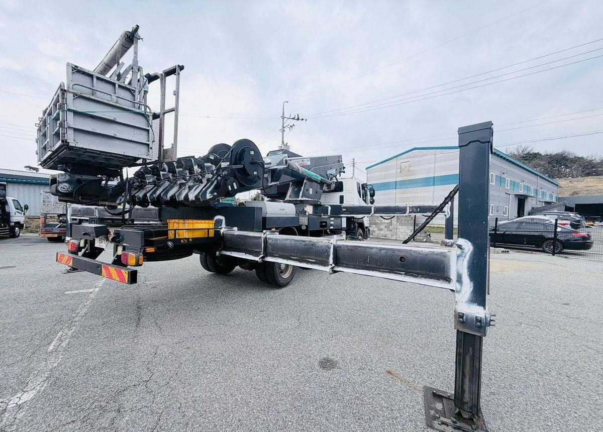 Horyong Sky - Автовышка: фото 4 Horyong Sky - Автовышка: фото 4