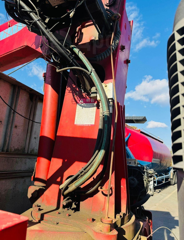 Hyundai Gold - Автоманипулятор: фото 5 Hyundai Gold - Автоманипулятор: фото 5