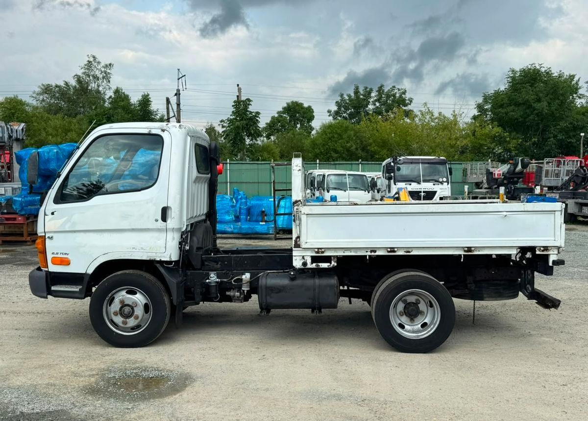 Hyundai HD65 - Бортовой грузовик/ Платформа: фото 2 Hyundai HD65 - Бортовой грузовик/ Платформа: фото 2