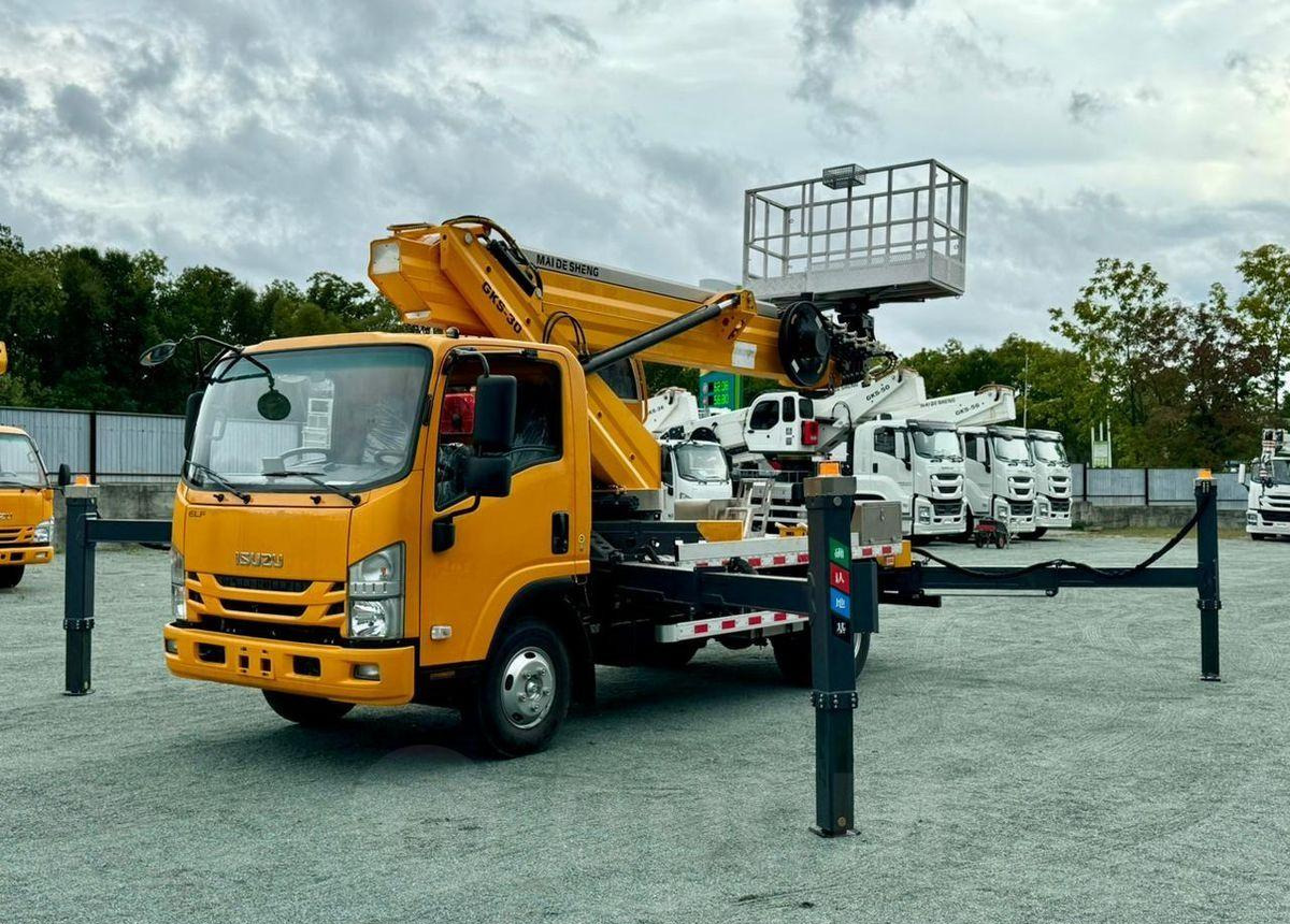 Isuzu Elf - Автовышка: фото 1 Isuzu Elf - Автовышка: фото 1