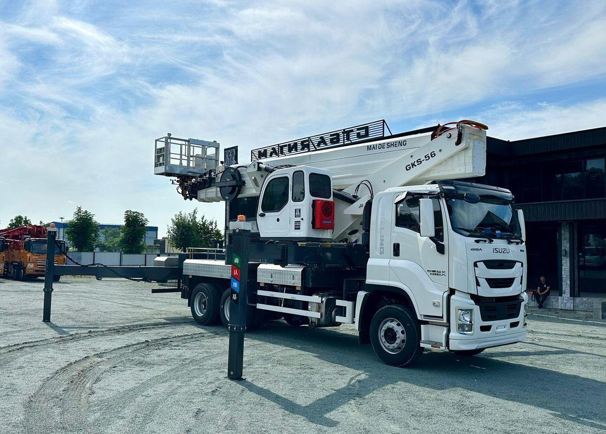 Isuzu Giga - Автовышка: фото 1 Isuzu Giga - Автовышка: фото 1