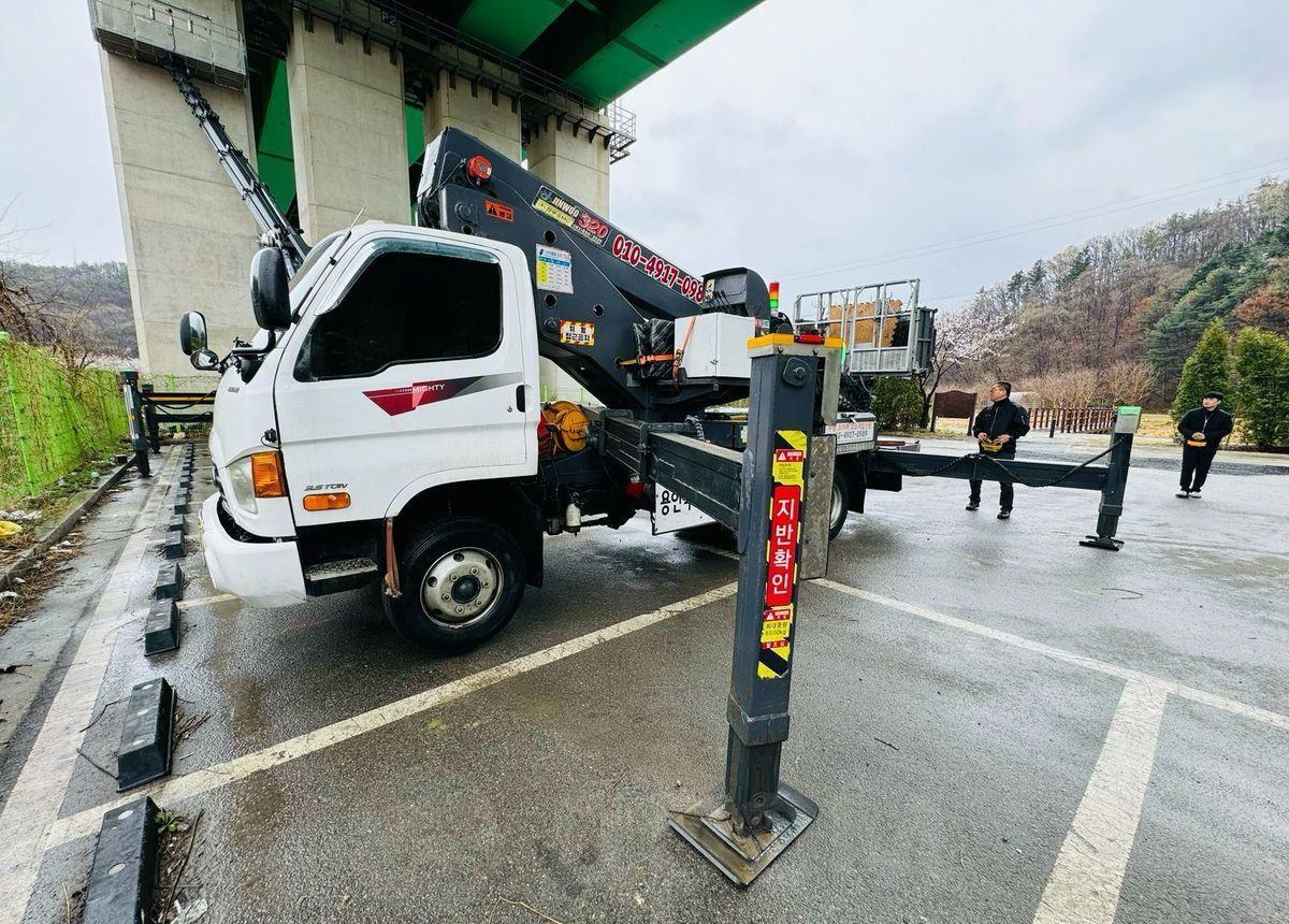 Jinwoo 320 - Автовышка: фото 4 Jinwoo 320 - Автовышка: фото 4