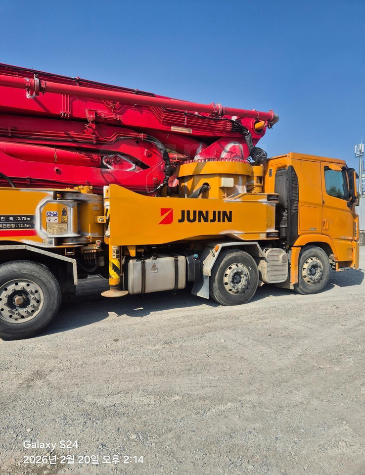 Junjin JJRZ 60-6.18HP - Автобетононасос: фото 2 Junjin JJRZ 60-6.18HP - Автобетононасос: фото 2