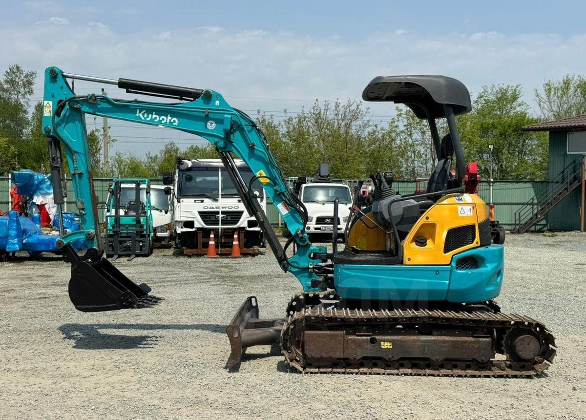 Kubota U-35-5 - Мини-экскаватор: фото 3 Kubota U-35-5 - Мини-экскаватор: фото 3