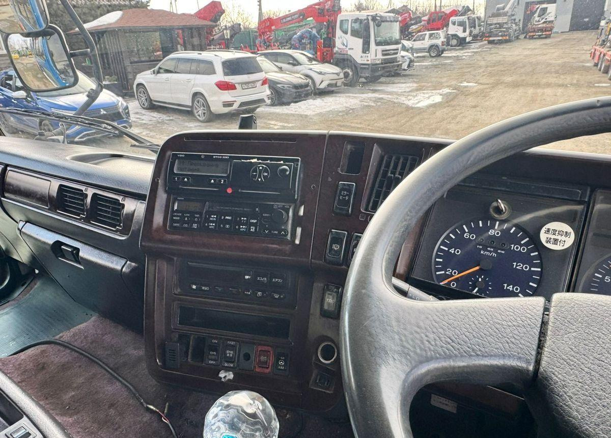 Самосвал Nissan Diesel Big Thumb: фото 6