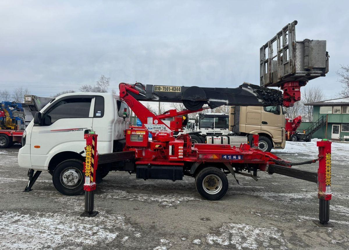 Novas 210 - Автовышка: фото 1 Novas 210 - Автовышка: фото 1