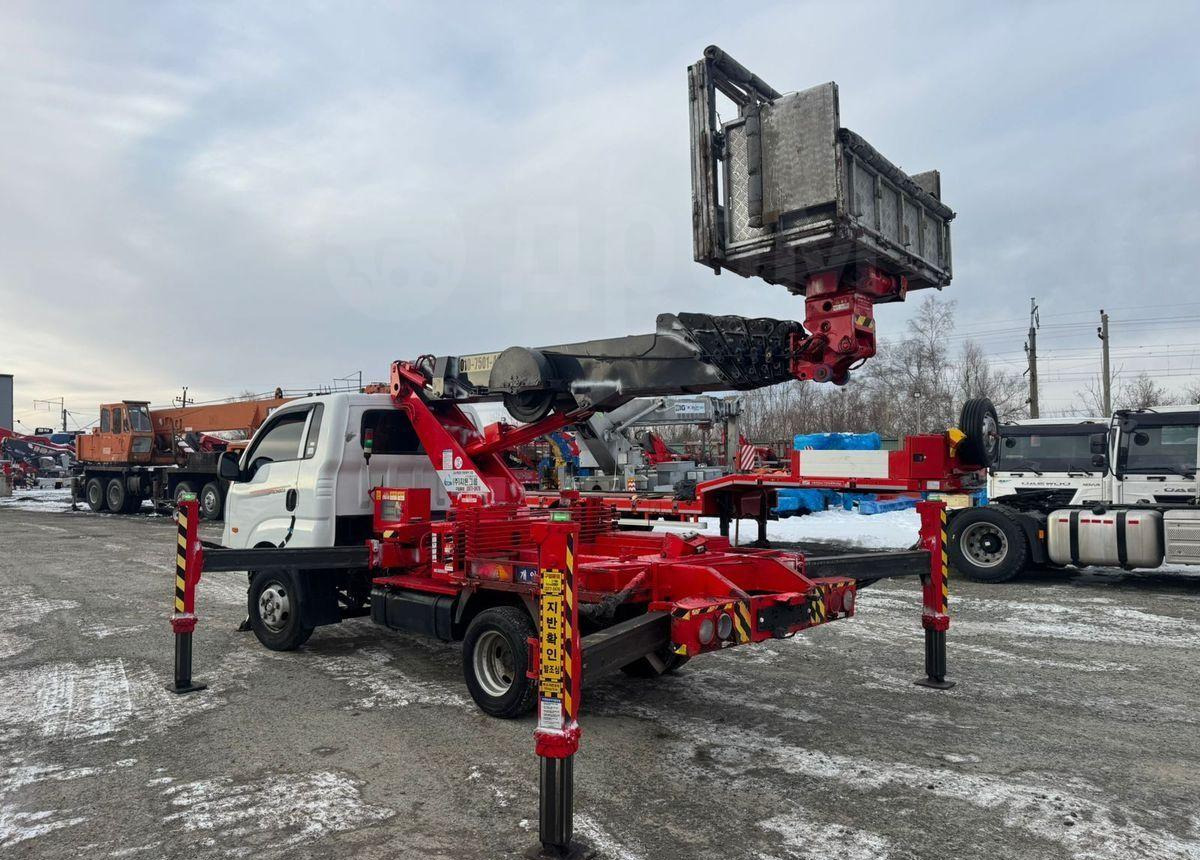 Novas 210 - Автовышка: фото 2 Novas 210 - Автовышка: фото 2