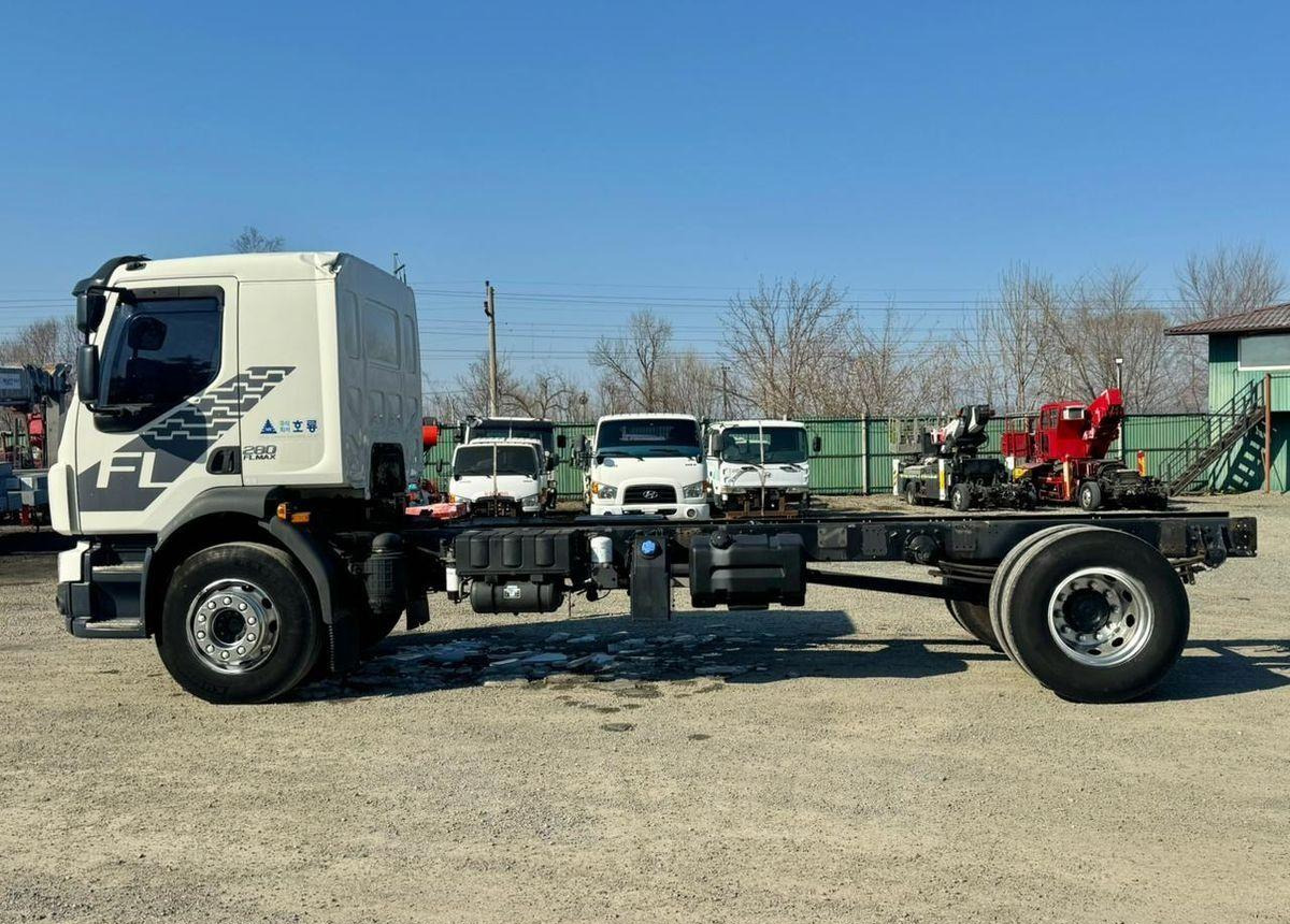 Volvo FL280 - Грузовик-шасси: фото 2 Volvo FL280 - Грузовик-шасси: фото 2