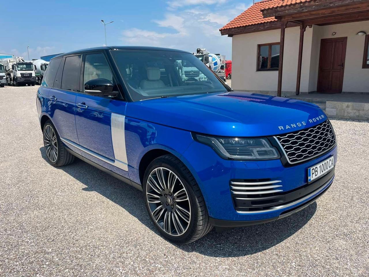 Land Rover Range Rover Autobiography P525 5.0 V8 - Внедорожник: фото 1 Land Rover Range Rover Autobiography P525 5.0 V8 - Внедорожник: фото 1