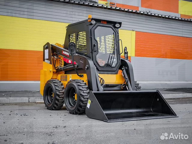 ZAUBERG MN850-G2 - Мини-погрузчик (с бортовым поворотом): фото 1 ZAUBERG MN850-G2 - Мини-погрузчик (с бортовым поворотом): фото 1