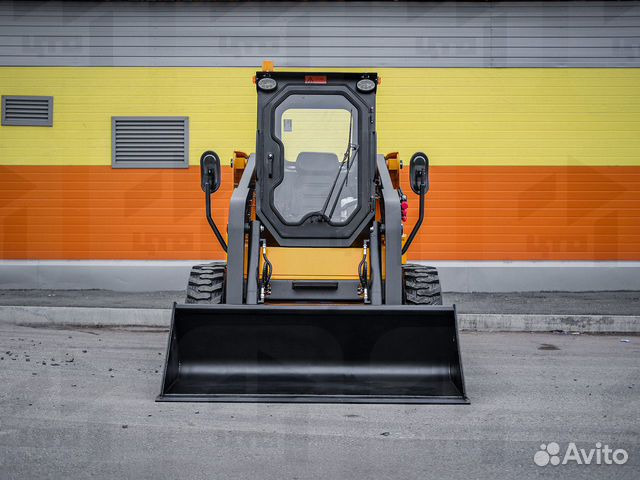 ZAUBERG MN850-G2 - Мини-погрузчик (с бортовым поворотом): фото 4 ZAUBERG MN850-G2 - Мини-погрузчик (с бортовым поворотом): фото 4