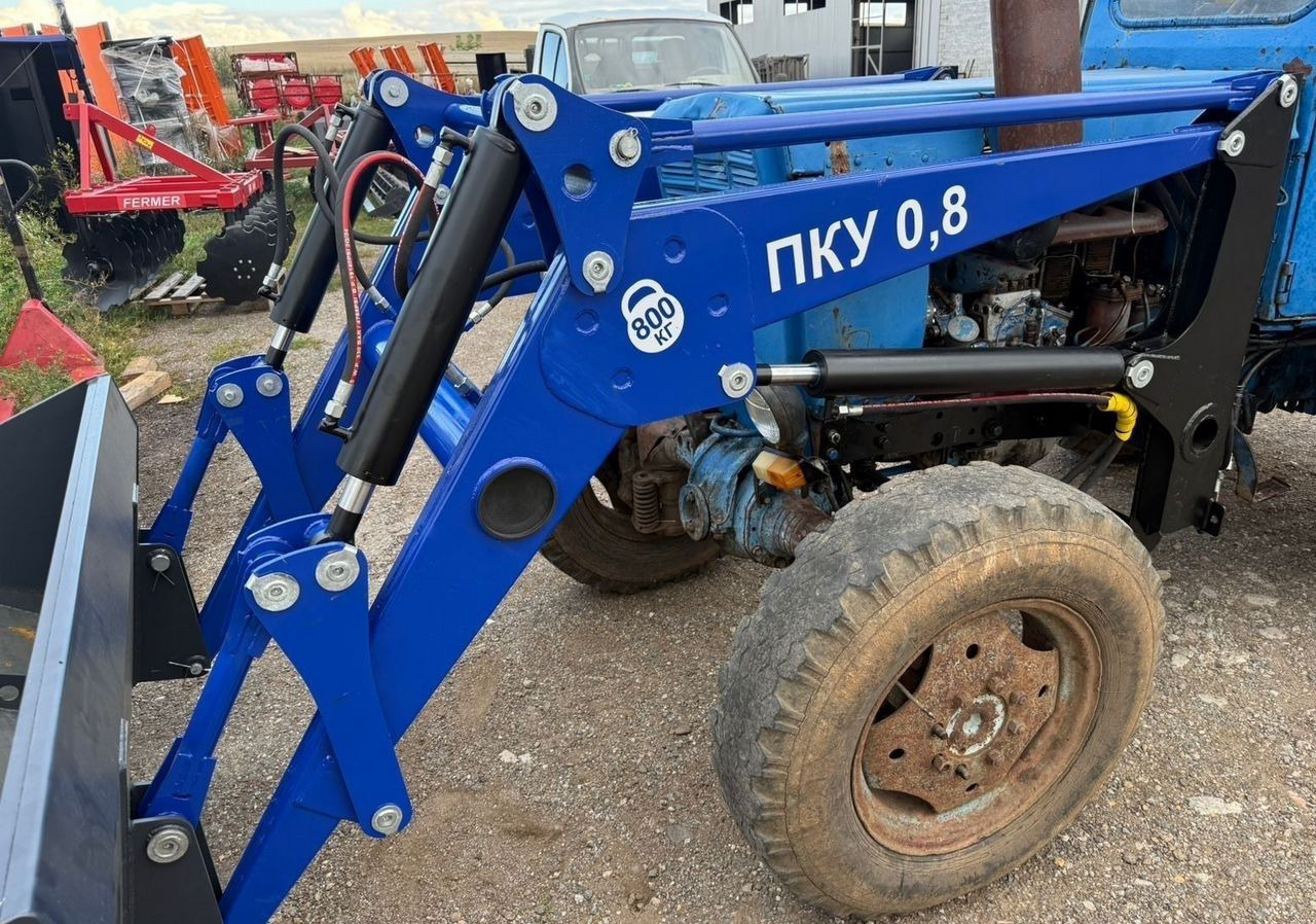 Агромаш-комплект ПКУ-0.8 - Фронтальный погрузчик для трактора: фото 3 Агромаш-комплект ПКУ-0.8 - Фронтальный погрузчик для трактора: фото 3