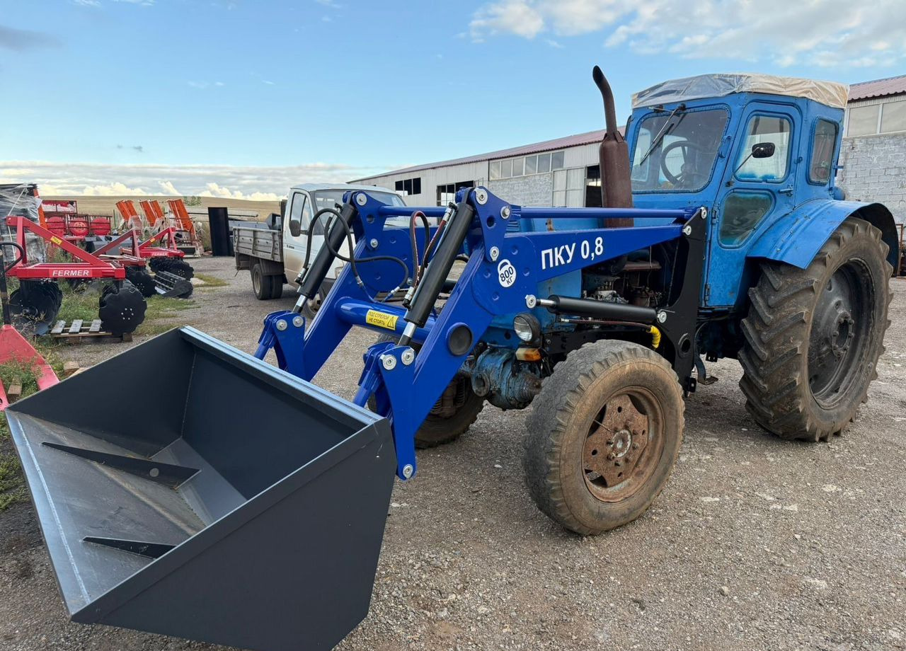 Агромаш-комплект ПКУ-0.8 - Фронтальный погрузчик для трактора: фото 1 Агромаш-комплект ПКУ-0.8 - Фронтальный погрузчик для трактора: фото 1