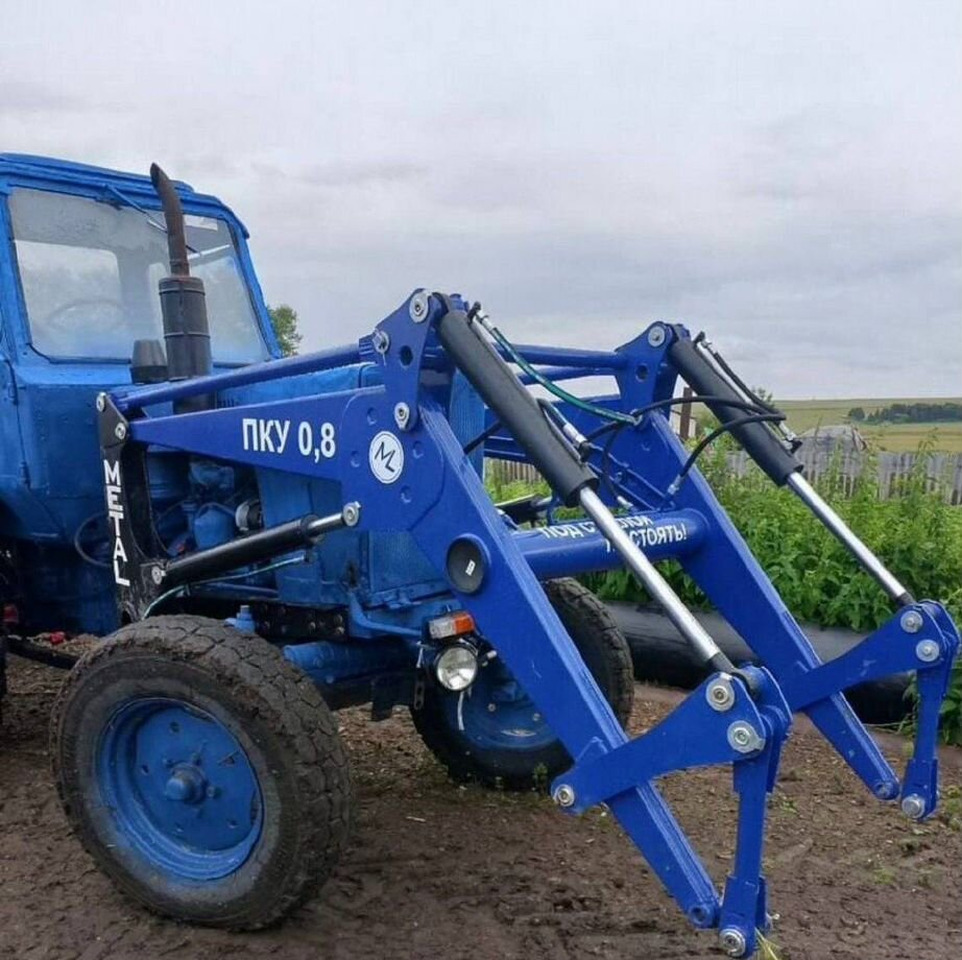 Агромаш-комплект ПКУ-0.8 - Фронтальный погрузчик для трактора: фото 1 Агромаш-комплект ПКУ-0.8 - Фронтальный погрузчик для трактора: фото 1
