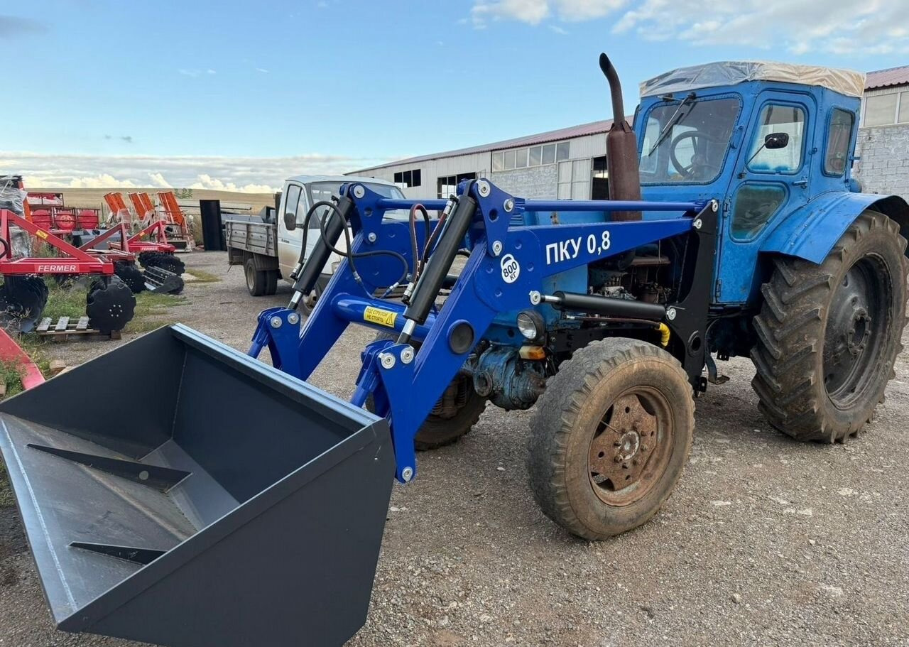 Агромаш-комплект ПКУ-0.8 - Фронтальный погрузчик для трактора: фото 4 Агромаш-комплект ПКУ-0.8 - Фронтальный погрузчик для трактора: фото 4