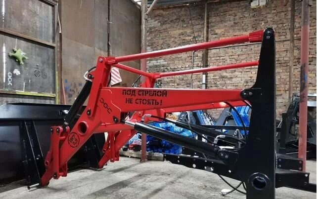 Агромаш-комплект ПКУ-0.9 - Фронтальный погрузчик для трактора: фото 2 Агромаш-комплект ПКУ-0.9 - Фронтальный погрузчик для трактора: фото 2