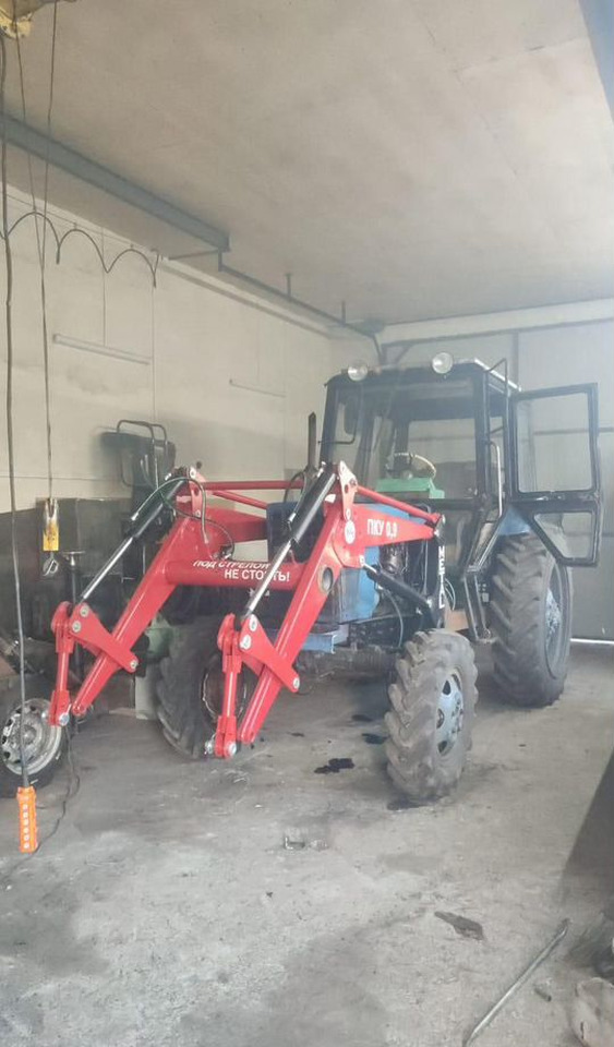 Агромаш-комплект ПКУ-0.9 - Фронтальный погрузчик для трактора: фото 1 Агромаш-комплект ПКУ-0.9 - Фронтальный погрузчик для трактора: фото 1