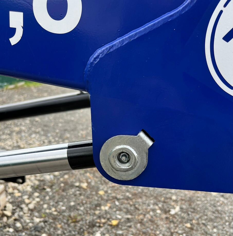 Алтайский Погрузчик ПКУ-08 - Фронтальный погрузчик для трактора: фото 3 Алтайский Погрузчик ПКУ-08 - Фронтальный погрузчик для трактора: фото 3