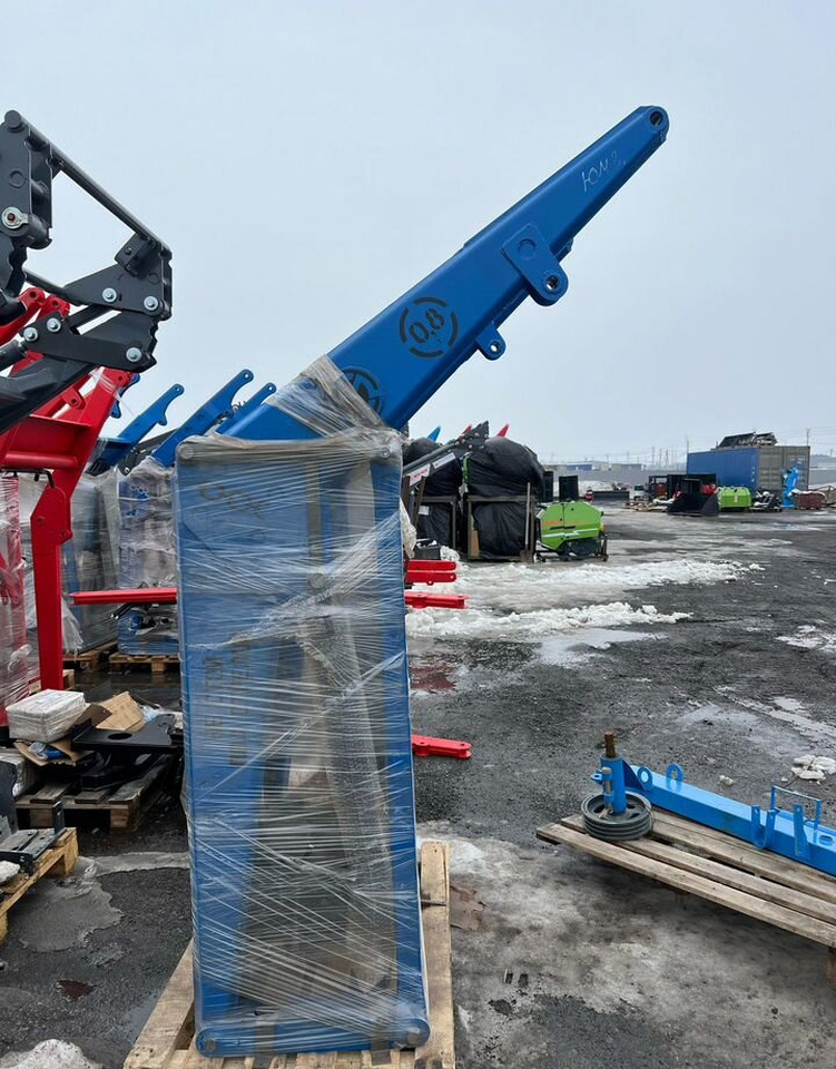 Magnus КУН 10 (ПКУ-0,8) - Фронтальный погрузчик для трактора: фото 4 Magnus КУН 10 (ПКУ-0,8) - Фронтальный погрузчик для трактора: фото 4