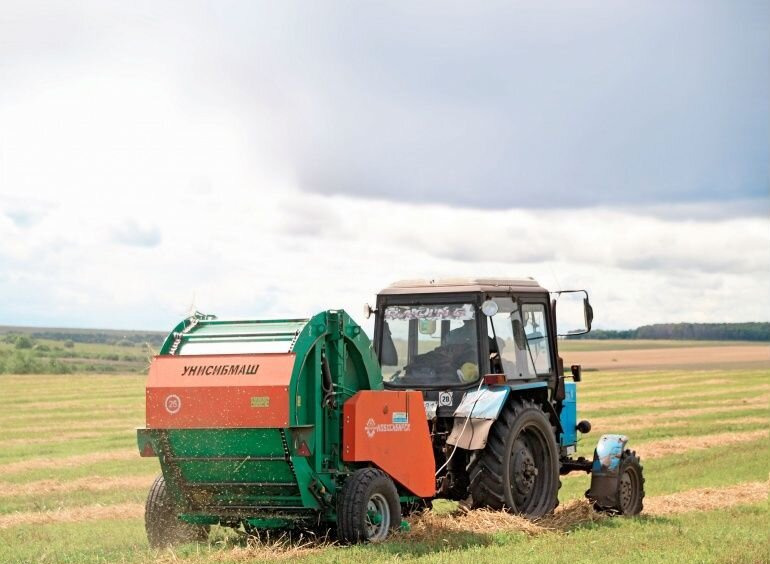 Унисибмаш ПР-145М - Пресс-подборщик рулонный: фото 1 Унисибмаш ПР-145М - Пресс-подборщик рулонный: фото 1