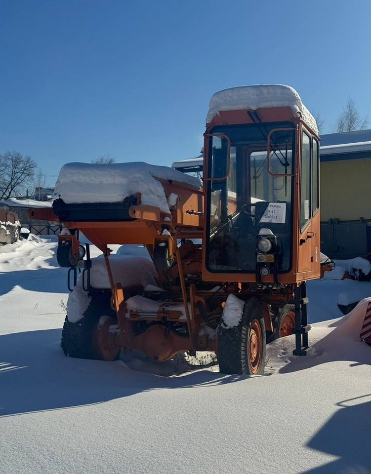 АМКОДОР 37 - Снегоуборочная техника: фото 1 АМКОДОР 37 - Снегоуборочная техника: фото 1