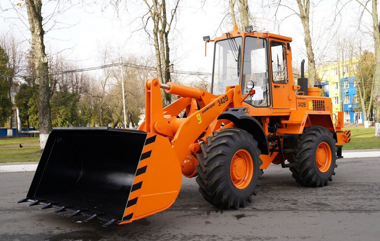 Амкодор 342С4 - Фронтальный погрузчик: фото 1 Амкодор 342С4 - Фронтальный погрузчик: фото 1