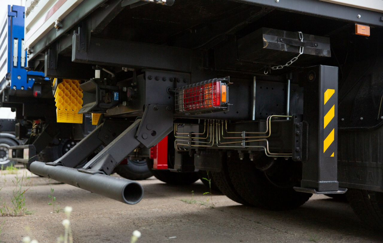 Новый Бортовой грузовик/ Платформа, Автоманипулятор FAW 3250: фото 8