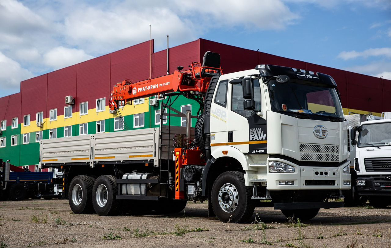 Новый Бортовой грузовик/ Платформа, Автоманипулятор FAW 3250: фото 23