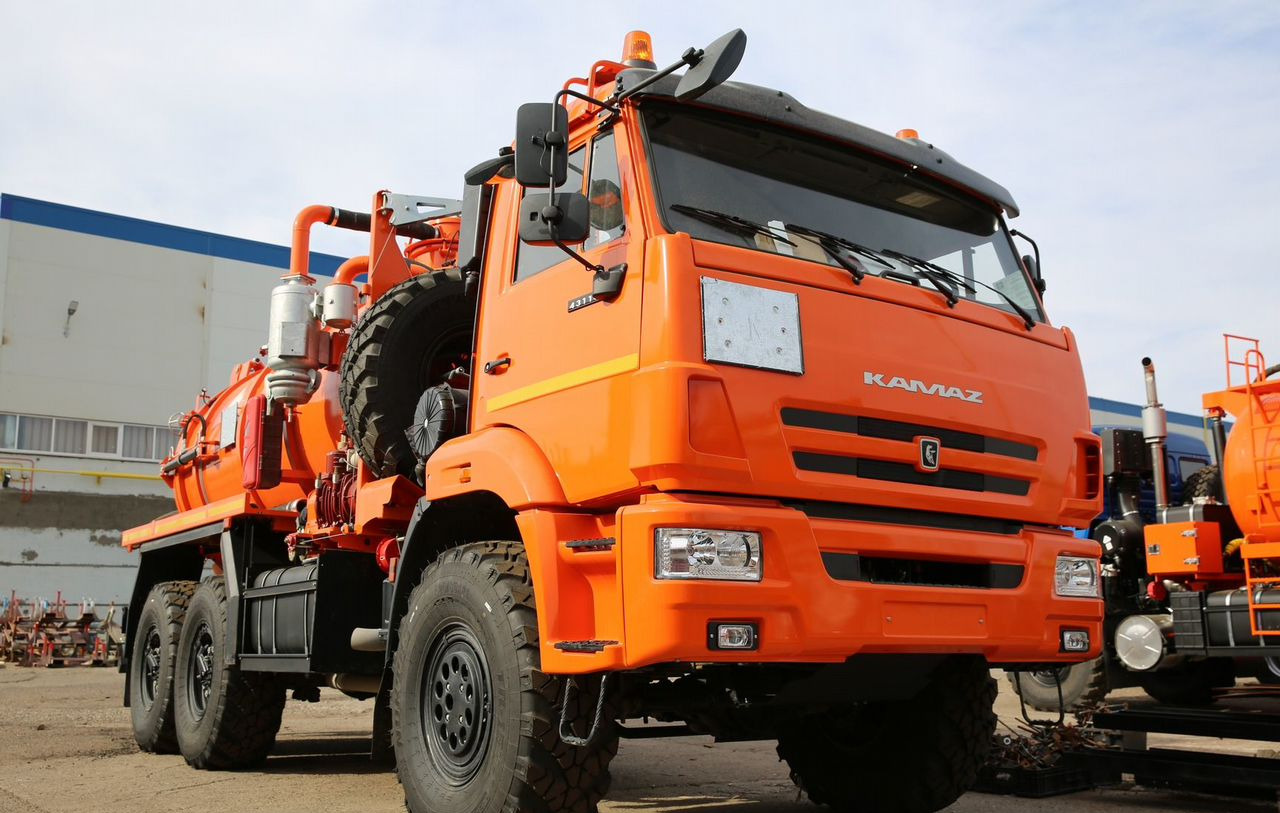 Новый Ассенизатор, илосос КАМАЗ 43118: фото 9