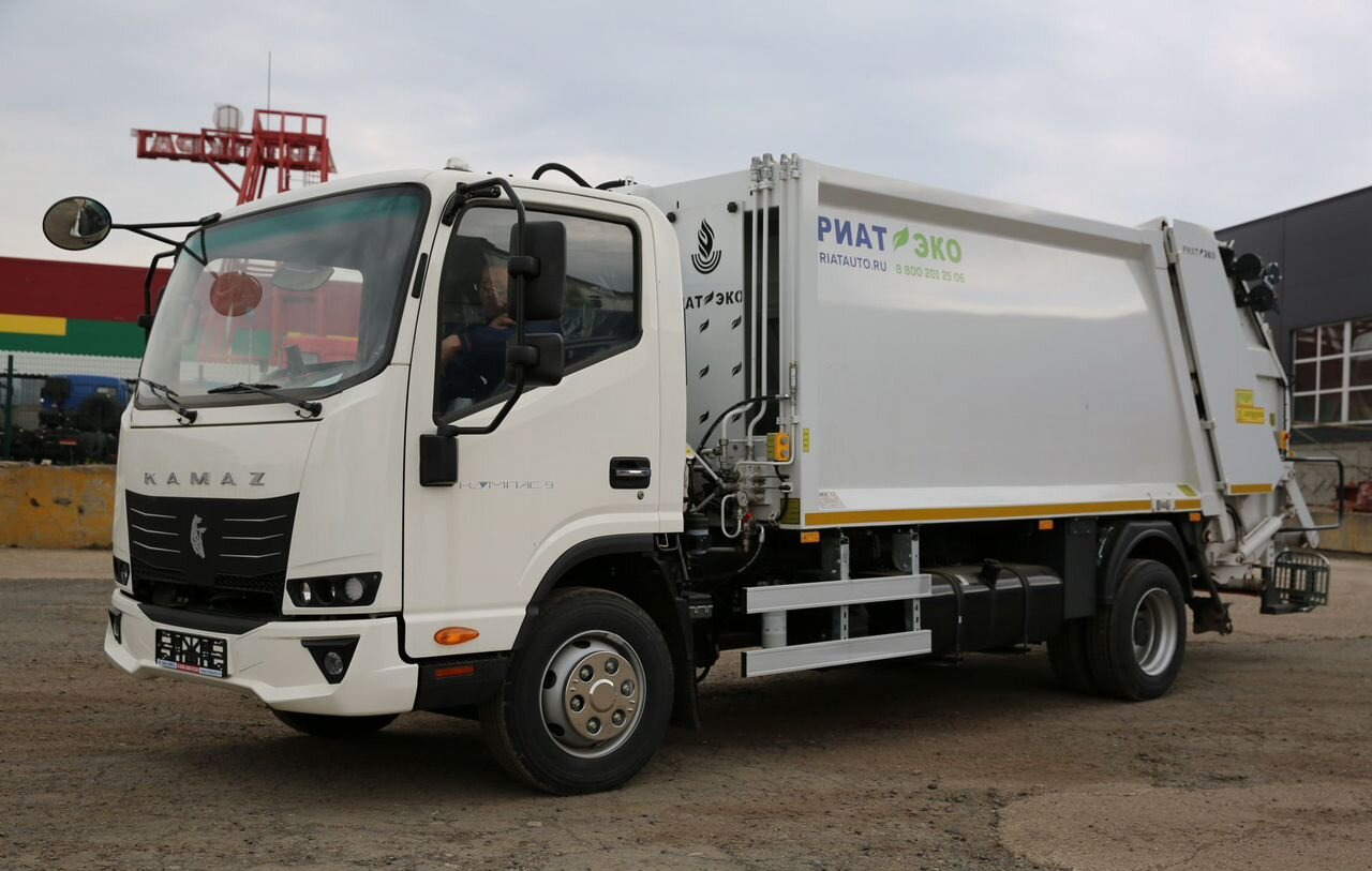 РИАТ РИАТЭКО 8 - Мусоровоз: фото 1 РИАТ РИАТЭКО 8 - Мусоровоз: фото 1