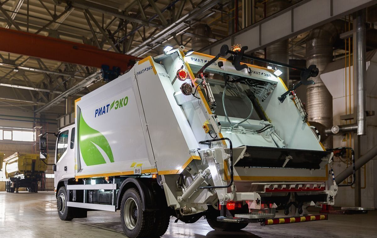 Новый Мусоровоз РИАТ РИАТЭКО 8: фото 8