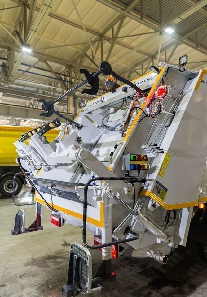 Новый Мусоровоз РИАТ РИАТЭКО 8: фото 34