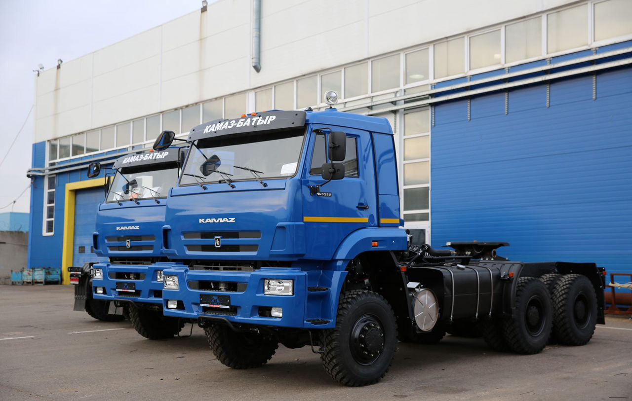 КАМАЗ 65225 - Тягач: фото 1 КАМАЗ 65225 - Тягач: фото 1