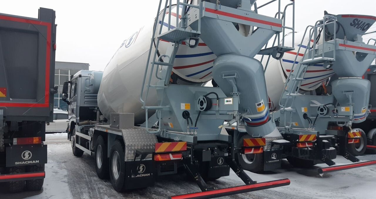 Shacman SX5258GJB6R384 - Автобетоносмеситель: фото 4 Shacman SX5258GJB6R384 - Автобетоносмеситель: фото 4