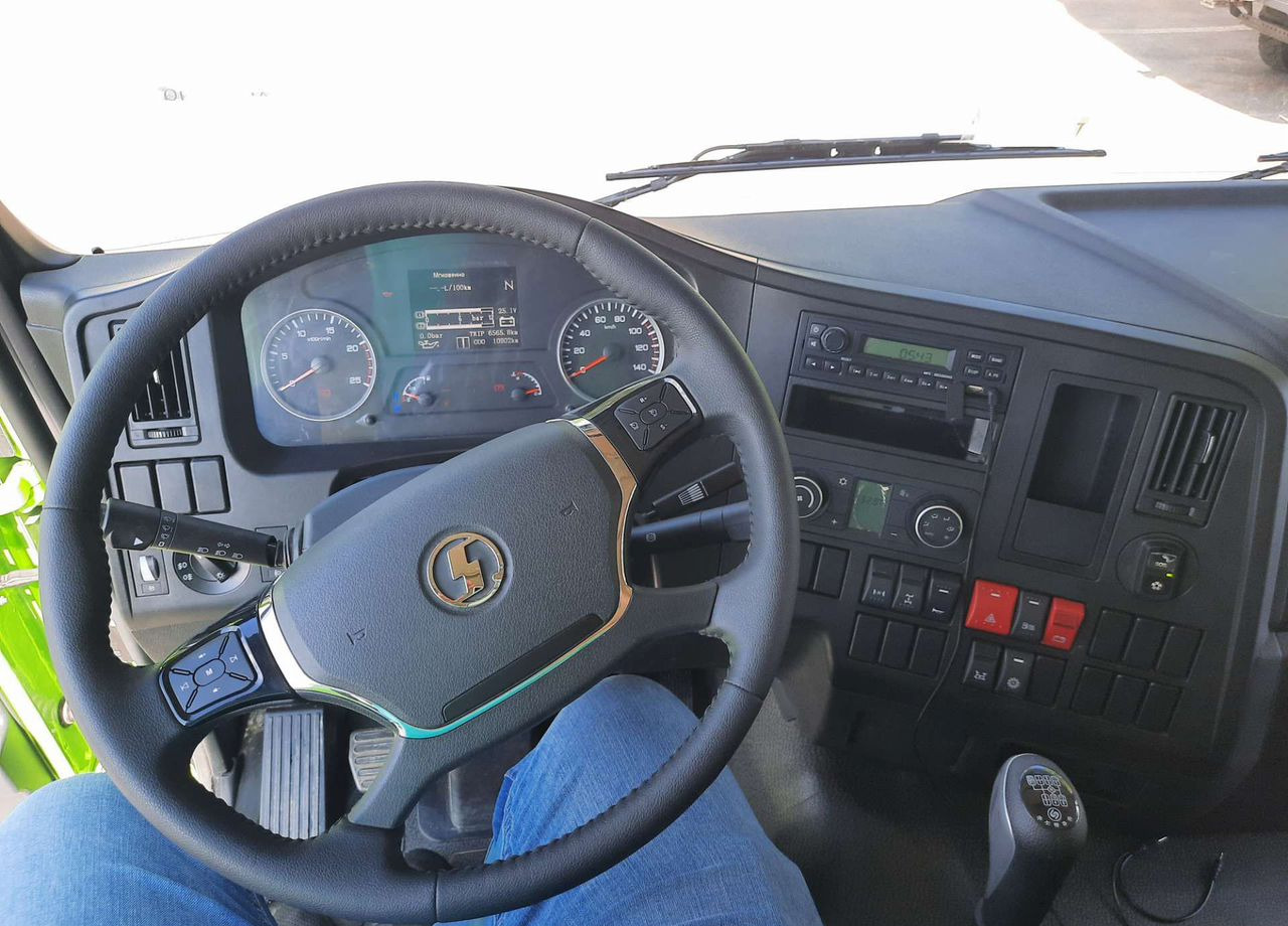 Shacman X3000 - Самосвал: фото 5 Shacman X3000 - Самосвал: фото 5