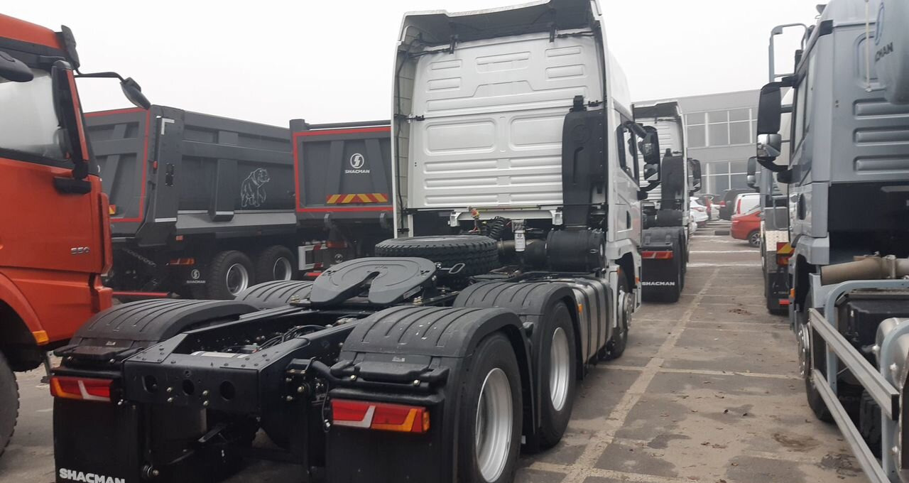 Shacman X5000 - Тягач: фото 3 Shacman X5000 - Тягач: фото 3